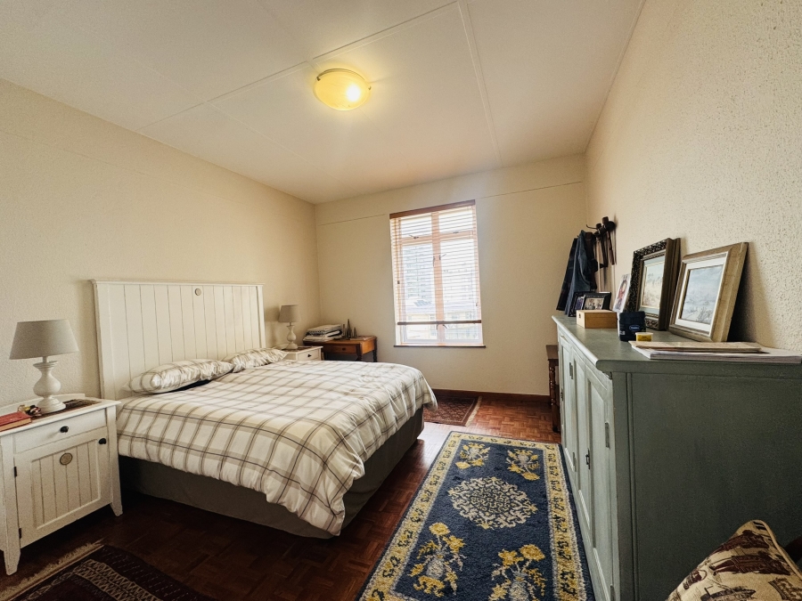 To Let 1 Bedroom Property for Rent in Strand South Western Cape